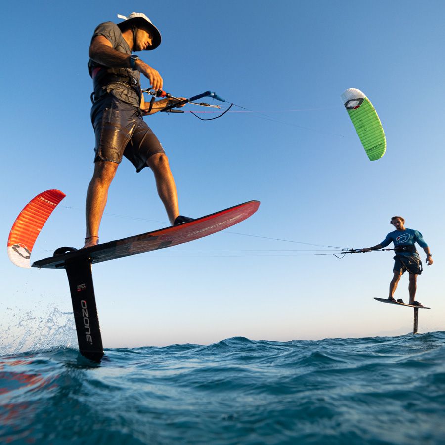 Ozone Hyperlink V3 Convertible Open/Closed Cell Foil Kite - 30% Off