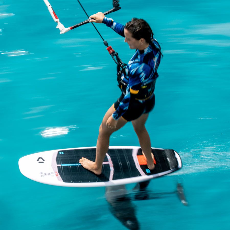 2022 Duotone Hybrid SLS Surf / Foil Board