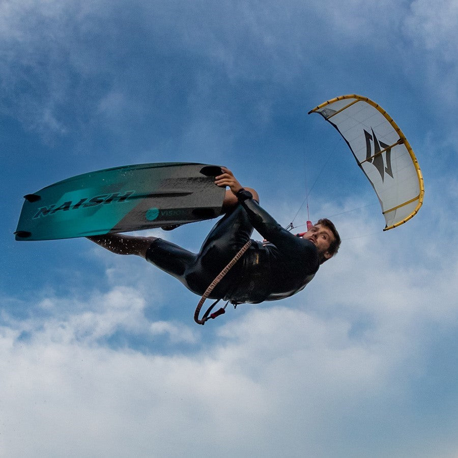 Naish 2024 Pivot Nvision - Demo 8m Like New - 36% Off