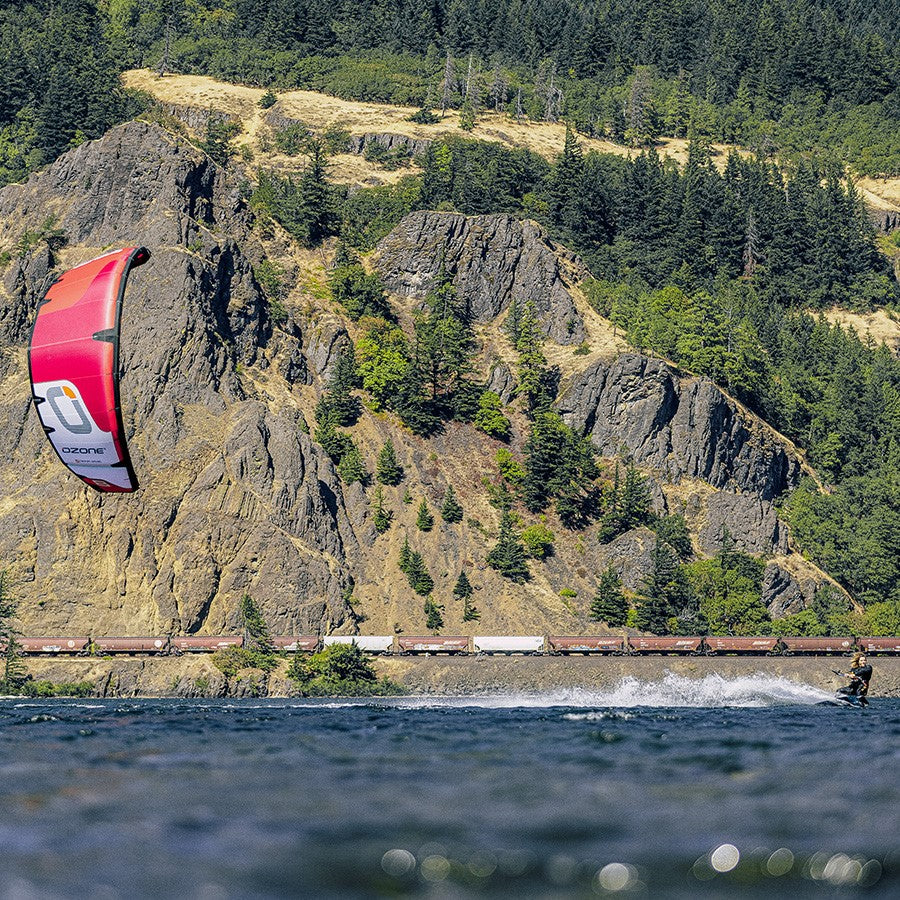 Ozone Enduro V5 Freeride Kite