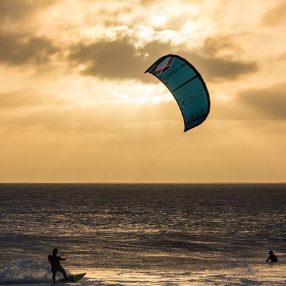 Ozone Reo V6 Surf / Wave Kite - 40% Off